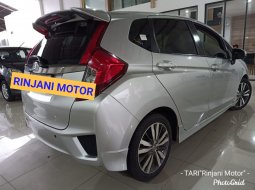 Jual Mobil Bekas Honda Jazz RS 2014 Terawat di Bekasi 3