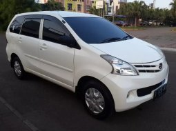 Jual Mobil Bekas Daihatsu Xenia X PLUS 2013 Terawat di Bekasi 6
