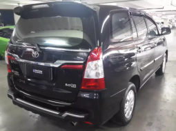 Dijual Cepat Toyota Kijang Innova 2.0 G 2014 di DKI Jakarta 3