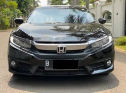 Dijual Cepat Honda Civic Turbo 1.5 Automatic 2016 di DKI Jakarta 5