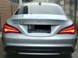Dijual Mobil Mercedes-Benz CLA 200 2016 Kondisi Istimewa di DKI Jakarta 5