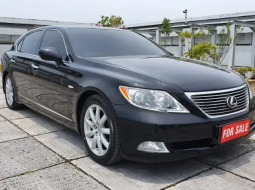 Dijual Cepat Lexus LS 460L 2007 di DKI Jakarta 3