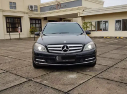 Dijual Cepat Mercedes-Benz C-Class C 300 2010 di DKI Jakarta 5