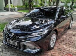 Dijual Mobil Toyota Camry V 2019 di DIY Yogyakarta 1