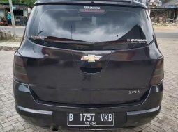 Jual Mobil Bekas Chevrolet Spin LT Diesel 2014 di Bekasi 3