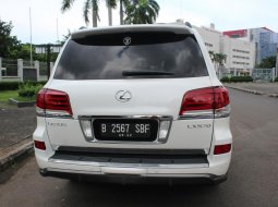 Dijual Mobil Lexus LX 570 2012 Kondisi Istimewa di DKI Jakarta 8