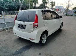 Jual Mobil Bekas Daihatsu Sirion D FMC 2014 di Bekasi 2