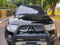 Jual Mobil Bekas Mitsubishi Pajero Sport Dakar 2011 di Bekasi 1