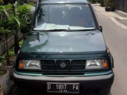 Mobil Suzuki Sidekick 2000 terbaik di Jawa Barat 5