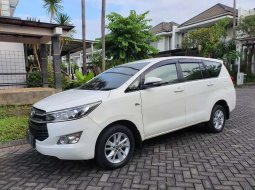 Mobil Toyota Kijang Innova 2017 2.0 G terbaik di Jawa Timur 7