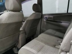 Dijual mobil bekas Toyota Kijang Innova 2.5 G, Banten  5