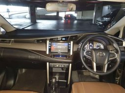 Mobil Toyota Kijang Innova 2016 V terbaik di Jawa Barat 2