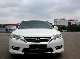Jual Mobil Bekas Honda Accord 2.4 VTi-L 2015 di DKI Jakarta 8