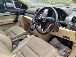 Jual Mobil Bekas Honda CR-V 2.4 2010 di Bekasi 2