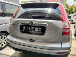 Jual Mobil Bekas Honda CR-V 2.4 2010 di Bekasi 5