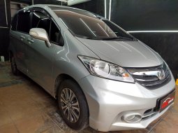 Dijual cepat Honda Freed 1.5 SD 2014 Bekas, DKI Jakarta 8