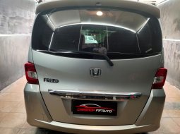 Dijual cepat Honda Freed 1.5 SD 2014 Bekas, DKI Jakarta 5