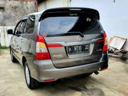 Jual Mobil Bekas Toyota Kijang Innova 2.5 E Diesel MT 2014 di Jawa Tengah 2