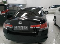 Jual Mobil Bekas Honda Accord 1.6 Automatic 2011 di DIY Yogyakarta 2
