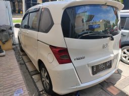 Dijual Mobil Honda Freed SD AT 2012 di Bekasi 3