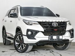 Dijual Cepat Toyota Fortuner VRZ 2018 di DKI Jakarta 1