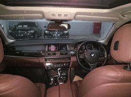 Jual Cepat Mobil BMW 5 Series 520i 2015 Istimewa di DKI Jakarta 1