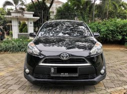 Dijual cepat Toyota Sienta V 2017 A/T Harga Murah, Tangerang Selatan 7