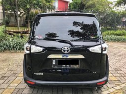 Dijual cepat Toyota Sienta V 2017 A/T Harga Murah, Tangerang Selatan 4