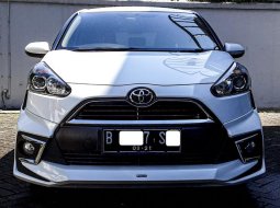 Dijual cepat Toyota Sienta G 2016 bekas, DKI Jakarta 4