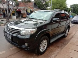 Dijual cepat Toyota Fortuner G AT 2011, DKI Jakarta 1