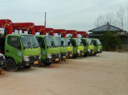 Jual Mobil Bekas Hino Dutro Foco Truk Crane Kap. 3 Ton 2016 di Riau 1