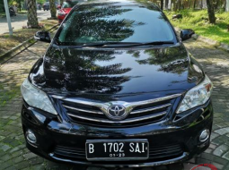 Jual Mobil Bekas Toyota Corolla Altis 1.8 G 2013 di DIY Yogyakarta 5