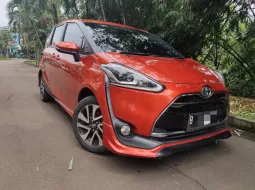 Jual Mobil Bekas Toyota Sienta Q 2016 di Depok 1