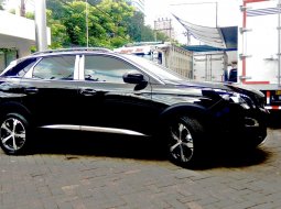 Dijual cepat Peugeot 3008 AT alllure 2019, Jawa Timur 4