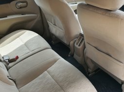 Dijual cepat Nissan Grand Livina XV Matic 2014, DIY Yogyakarta 1