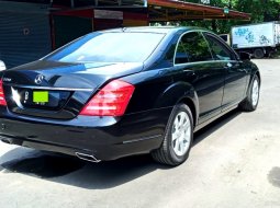 Dijual mobil Mercedes-Benz S-Class S300 AT 2008 Terawat, DKI Jakarta 6