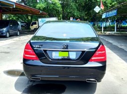 Dijual mobil Mercedes-Benz S-Class S300 AT 2008 Terawat, DKI Jakarta 1