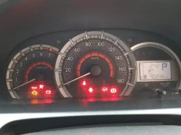 Dijual cepat Daihatsu Xenia 1.3 R SPORTY AT 2016, Bekasi 3