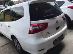 Dijual mobil Nissan Grand Livina SV MT 2017, Bekasi  3