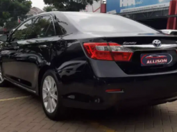 Jual Mobil Bekas Toyota Camry 2.5 Hybrid 2012 di Tangerang Selatan 2