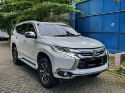 Jawa Timur, Mitsubishi Pajero Sport Dakar 2018 kondisi terawat 5