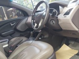 Jual Mobil Hyundai Tucson GLS AT 2012 terbaik, Tangerang Selatan  2