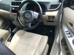 Dijual cepat Daihatsu Xenia 1.3 Manual 2015, Bekasi  1