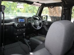 Dijual Mobil Jeep Wrangler Rubicon 2012 di DKI Jakarta 5