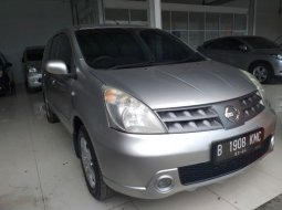 Jual Cepat Nissan Grand Livina XV 2010 di Bekasi 1