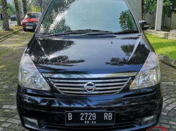 Dijual Mobil Bekas Nissan Serena Highway Star 2009 di DIY Yogyakarta 5