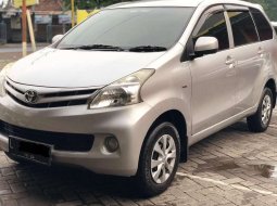 Jual mobil Toyota Avanza E 2013 bekas, Jawa Timur 3