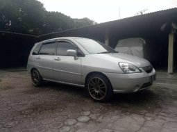 Mobil Suzuki Aerio 2004 terbaik di Jawa Barat 4