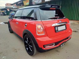 Dijual Cepat Mobil MINI Cooper S AT 2013 Merah, DKI Jakarta 6