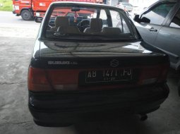 Dijual Mobil Bekas Suzuki Esteem 1.3 Sedan 4dr NA 1996 di DIY Yogyakarta 3